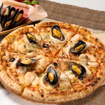 『ひよこ様』ヴァレンティノ。。。50ml CityWalk Red Oven Pizza Bakery | Universal Beijing Resort